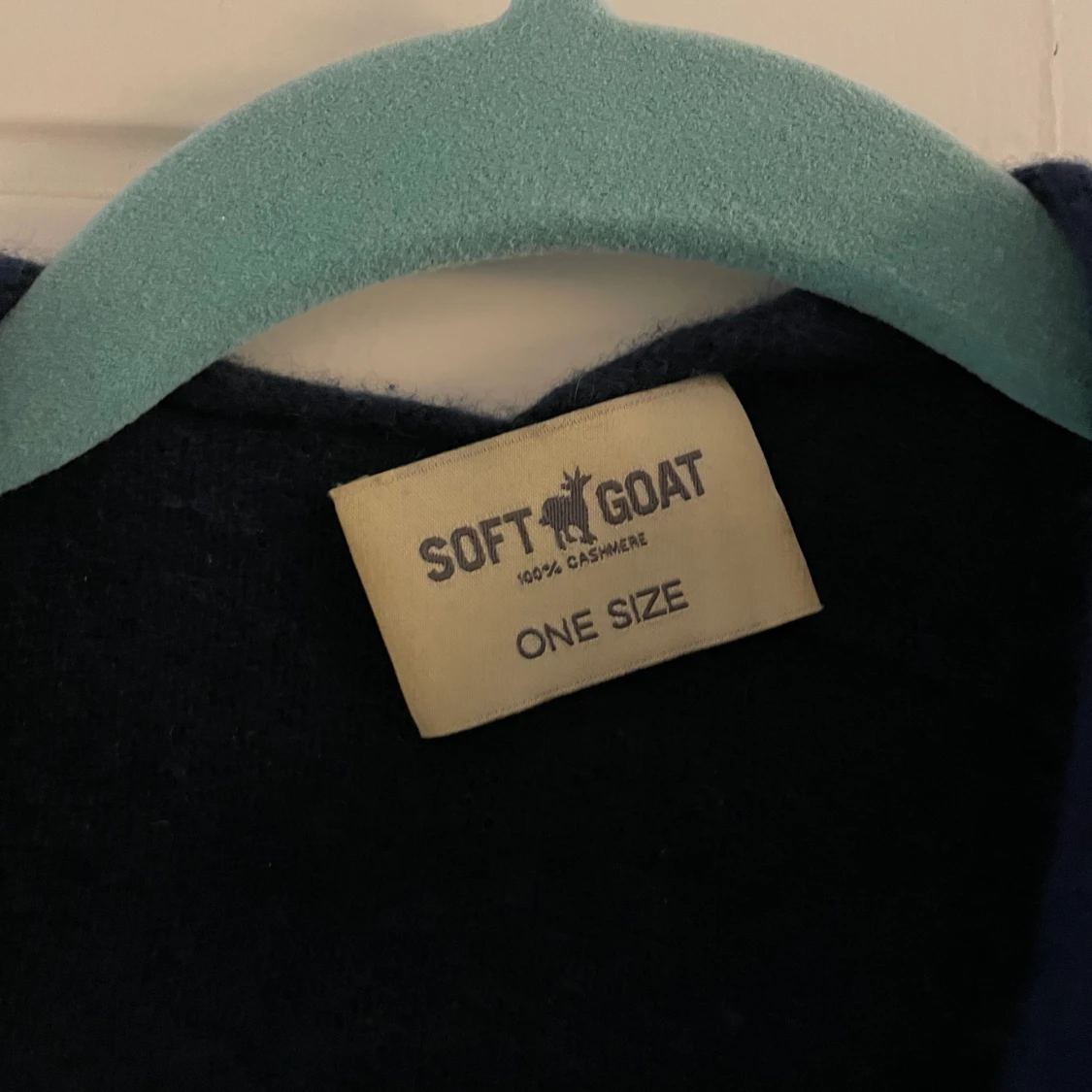 Soft Goat poncho  - 90