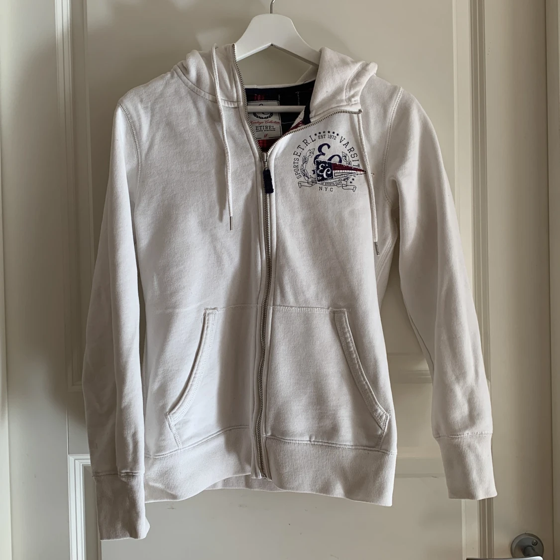 Tjocktröja med dragkedja 