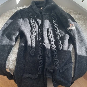 En odd Molly kofta  - Jag säljer den för använder den inte längre 