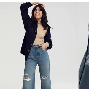 Wide jeans från Ginatricot i storlek 34 Endast testade Nypris 599kr mitt pris 350kr