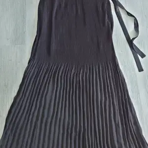Chiffong  lång svart kjol 