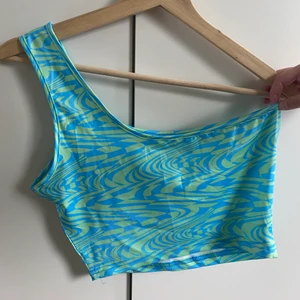 Topp off shoulder - Off shoulder topp från shein, strl S