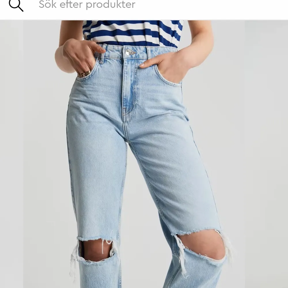 Jeans använda ett fåtal gångwr säljer pga att det inte är min stil längre samt är de lite för stora. Vid intresse hör av dig!!. Jeans & Byxor.