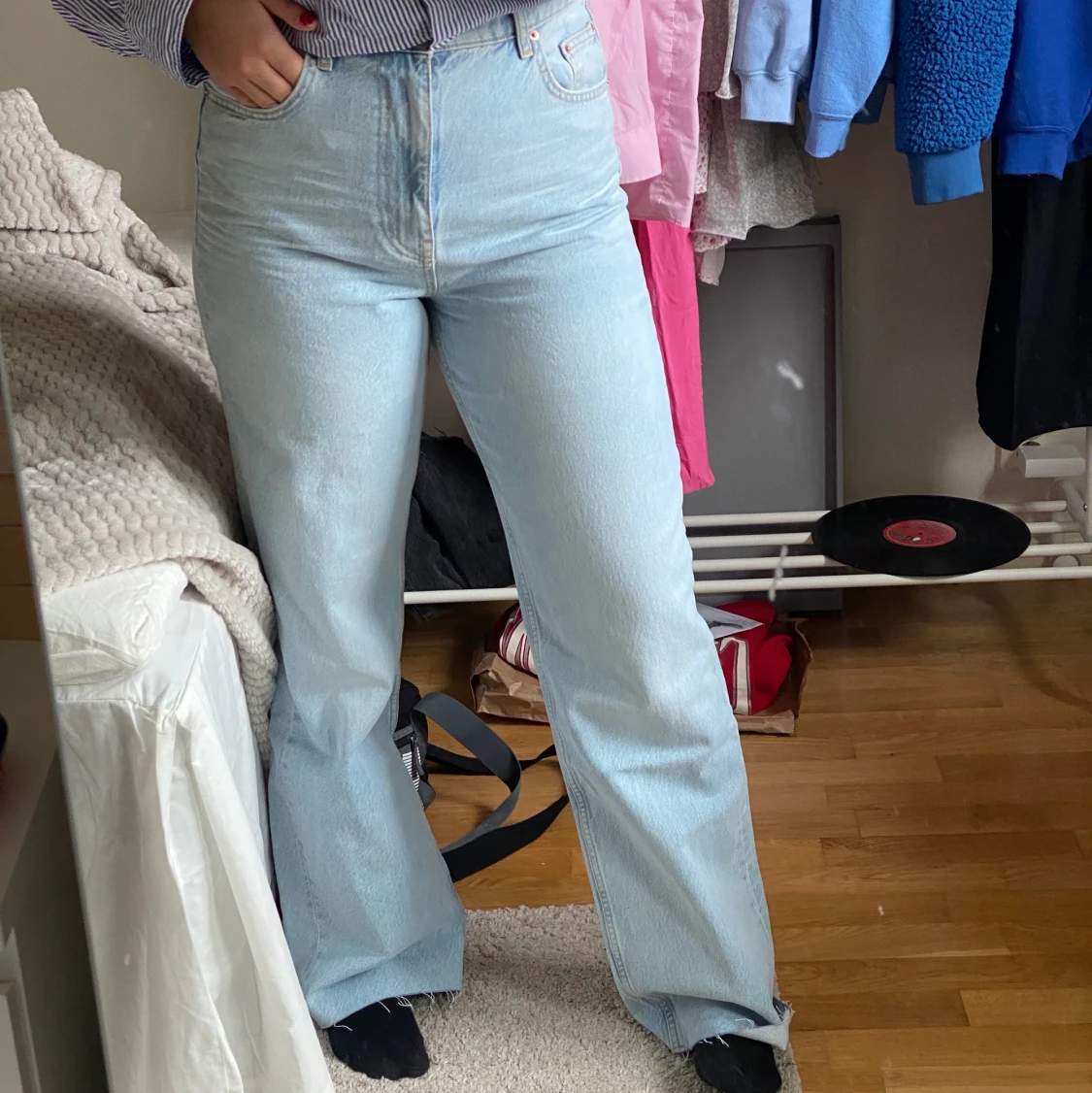Ljusblåa jeans 