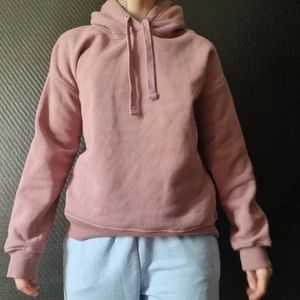 Lager 157, tjocktröja, hoodie - En Hoodie från lager 157 I storlek S.  Helt oanvänd och nyskick. 