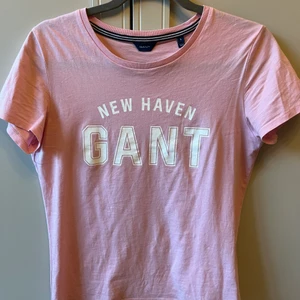 Gant T-shirt  - Gant T-shirt i fint skick stl S