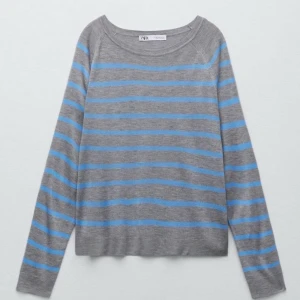 Superfin tröja från zara - Endast använd en gång. Säljer då jag inte riktigt tyckte att jag passade i den💕