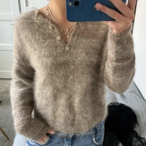Angora tröja!  - Så snygg tröja i angora blandning den är i sånt fint fluffigt material❤️