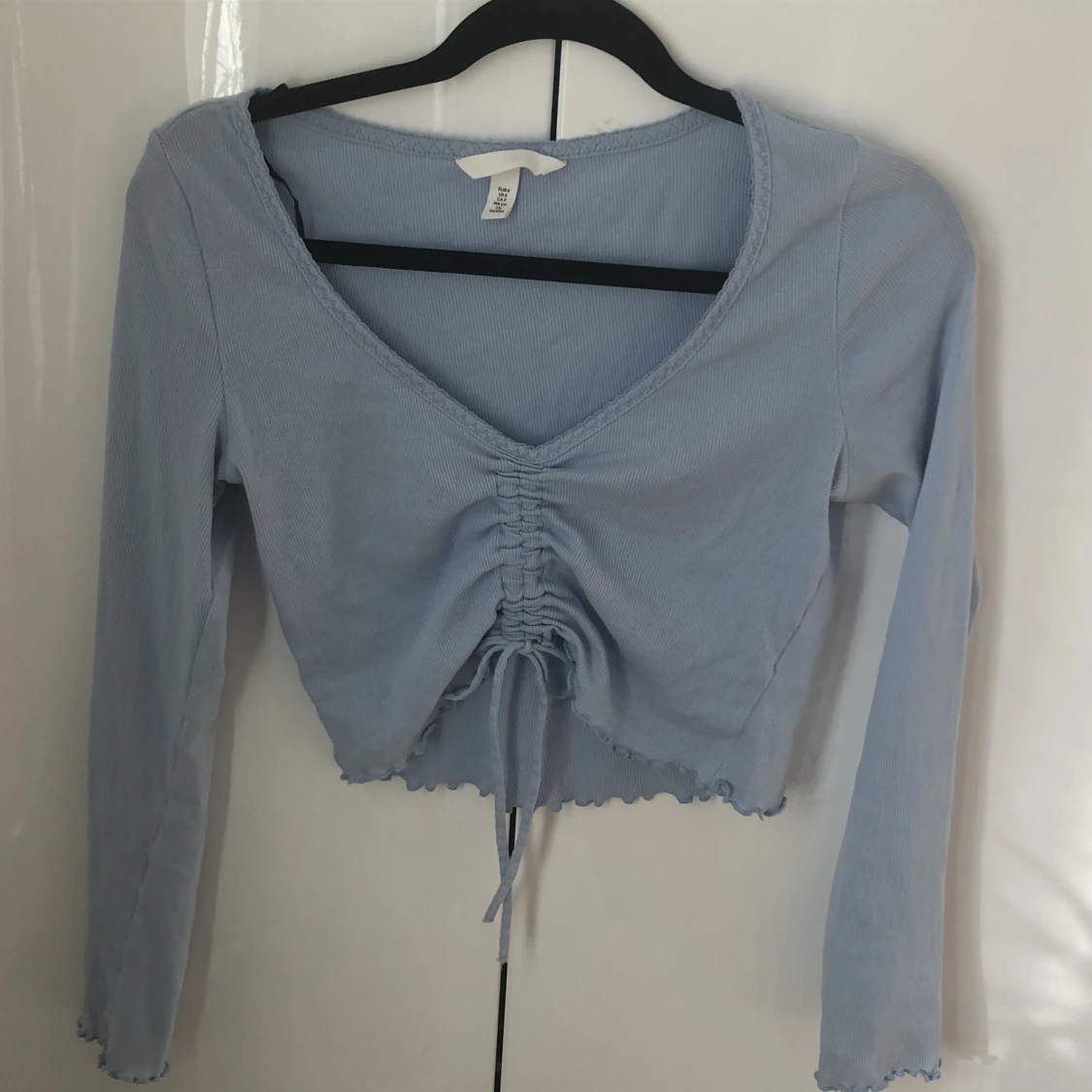 Söt sommar topp som bara använd en gång skriv om fler frågor tar gärna emot pris förslag ❤️