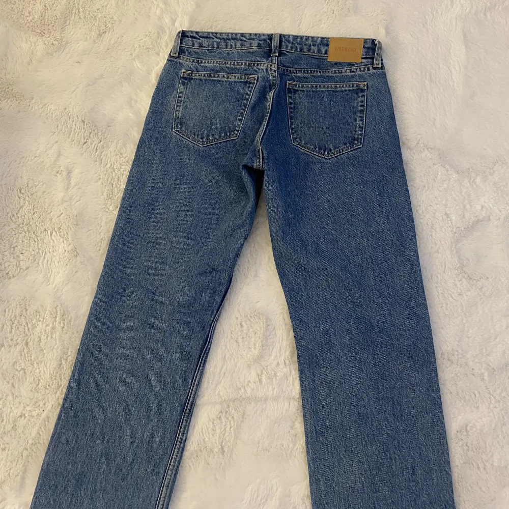 Arrow low straight jeans i storlek 27/30. Oanvända, säljer eftersom dom inte kommer till användning💕. Jeans & Byxor.