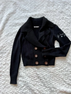 Tröja - Knappt använd tröja😃