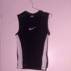 Tränings linne / basket linne Nike dry fit