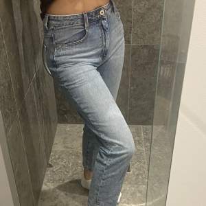 Jeans från weekday
