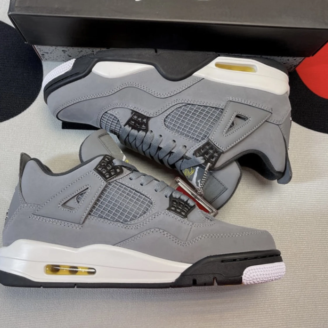 Jordan 4 - 90