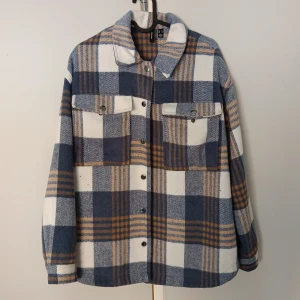 Vårjacka vero moda S - Vårjacka vero moda 