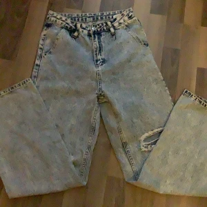 Jeans - Skit snygga jeans som ej kommer till användning