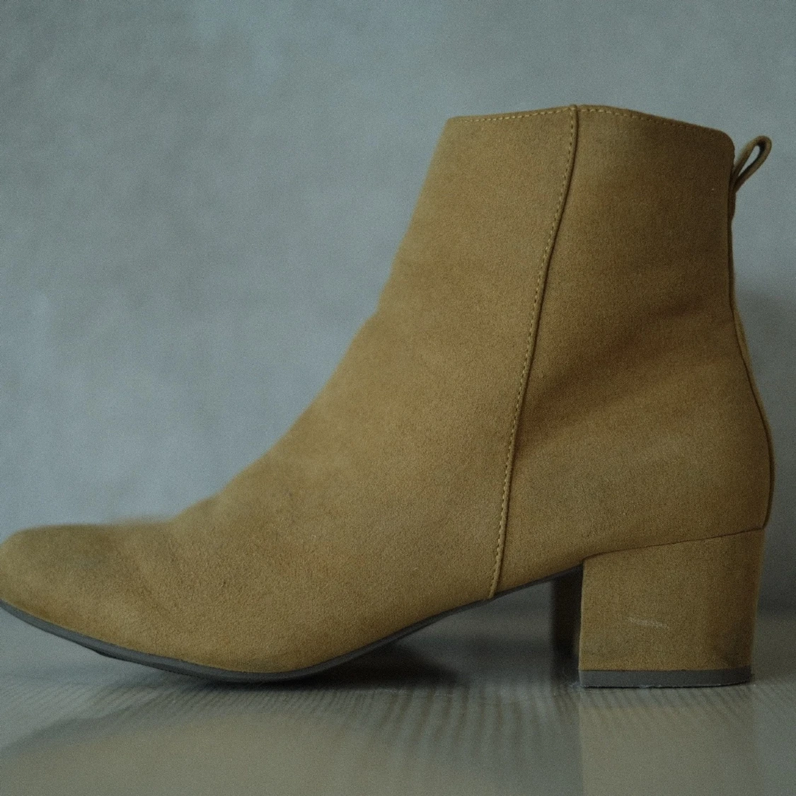 Blek/mustard gula boots - 90