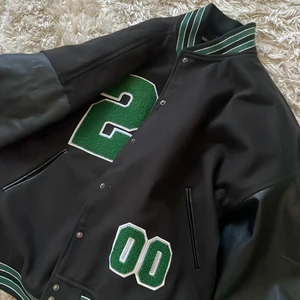 Baseball jacka  - Baseballjacka använd 2 gånger som ny!