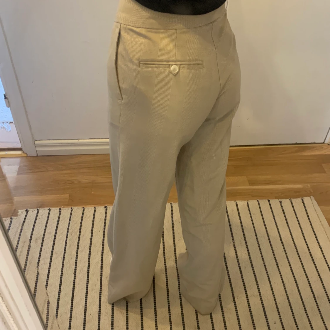 Rutiga byxor köpta second hand! 