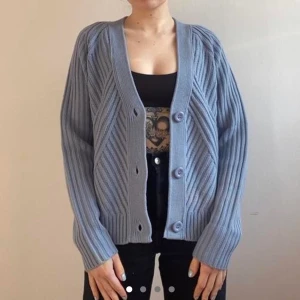 Blå kofta - Fashion union blå kofta  Storlek XS-S  Använd 1-2 gånger  Pris kan diskuteras☺️