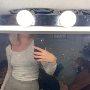 Tröja - Din tröja skriv om du har några frågor 🤍