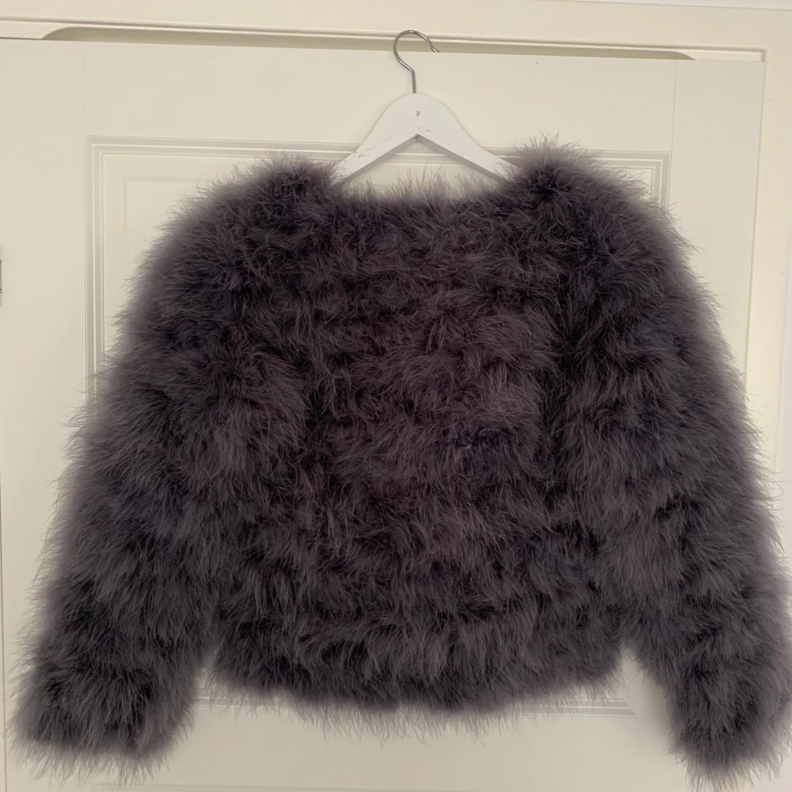 Grå fjäder jacka - 91