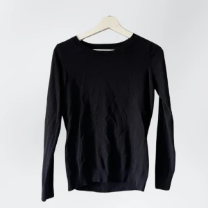 Tröja | Cubus - Tröja från Cubus Använd fåtal gånger , bra skick 85% bomull 2% elastan 13% polyamid