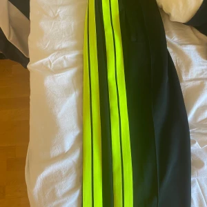 Palm angels brallor - WTS!!!  Palm angels brallor  Självklart äkta, köpt vi haiendo  Storlek S  Bin 2200