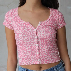 Zelly top  - Oanvänd tröja från brandy Melville som passar en xs-m⭐️