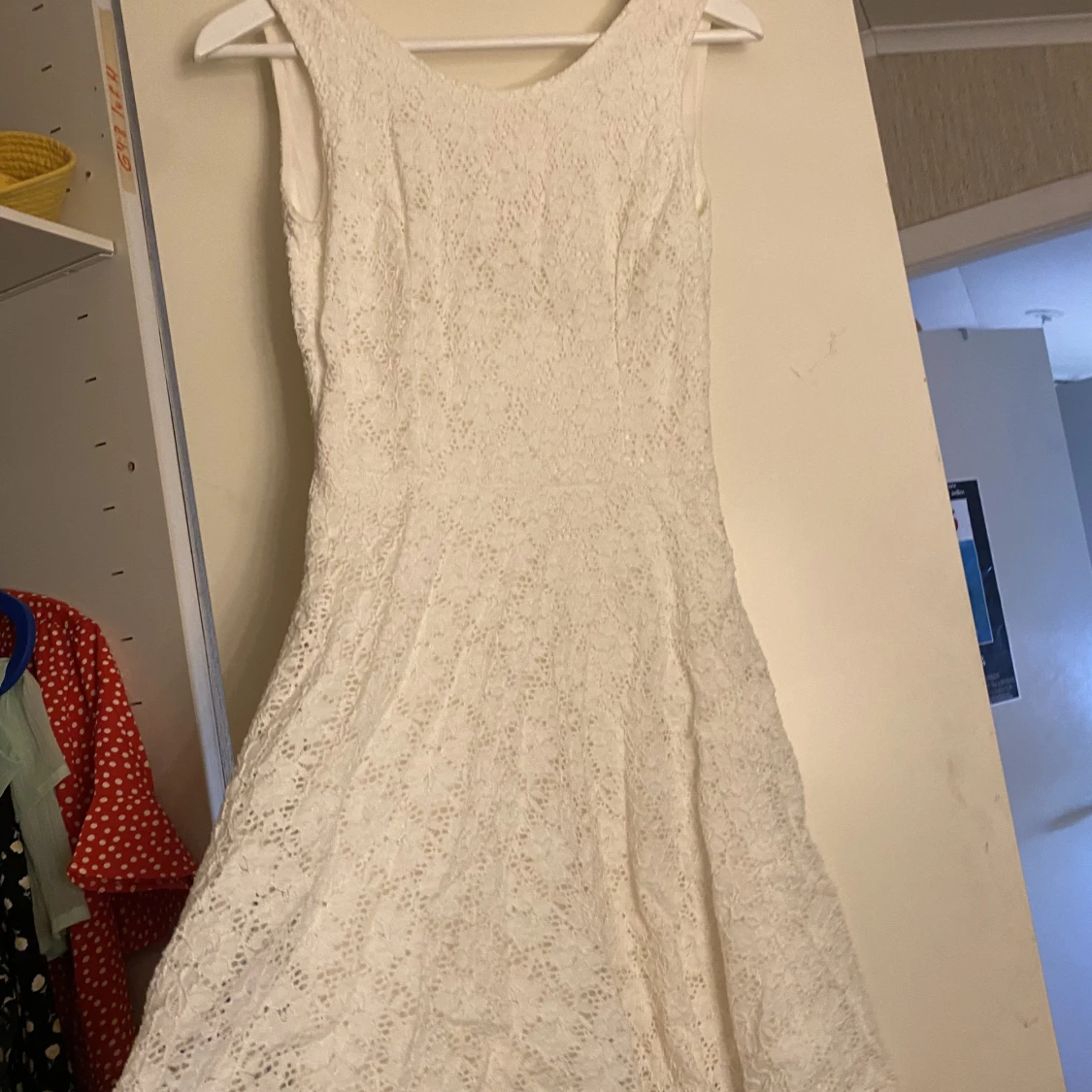 Vit klänning från bubbleroom