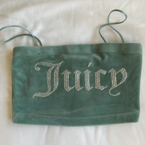 Juicy couture topp - Helt ny men tyvärr ingen prislapp. Köpt från Urban outfitters nypris ca 500 