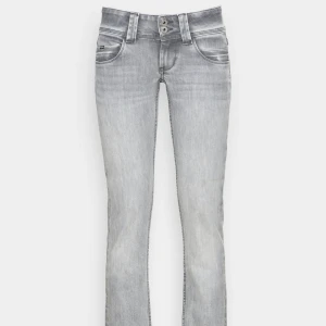 Pepe jeans - Grå jeans från pepe jeans, super trendiga 