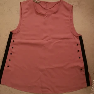 Fin tröja från Zara - Fin tröja som var bara använd några gånger. 