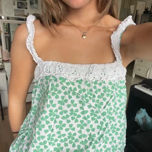 Söt topp - Världens sötaste vintage topp🥰