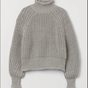 Grå stickad - Grå stickad från HM i storlek S
