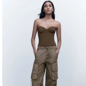 Zara Korsett - Snygg korsett från Zara, oanvänd med pris lapp kvar 💓