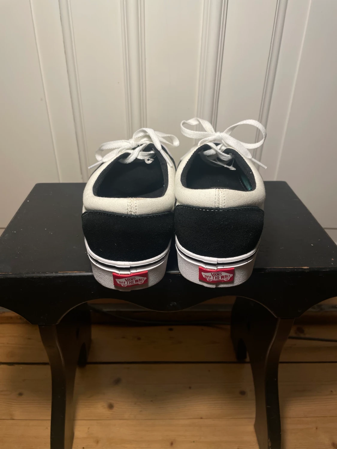 Vans White/Black - 90