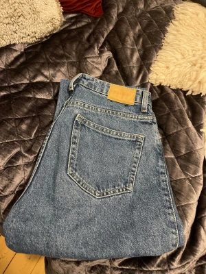 Weekday jeans Storlek 25x30 - Weekday jeans  Bra skick