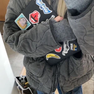 Zara jacka - Helt slutsåld jacka! Gott skick, storlek XL men sitter bra på mig som brukar ha M  