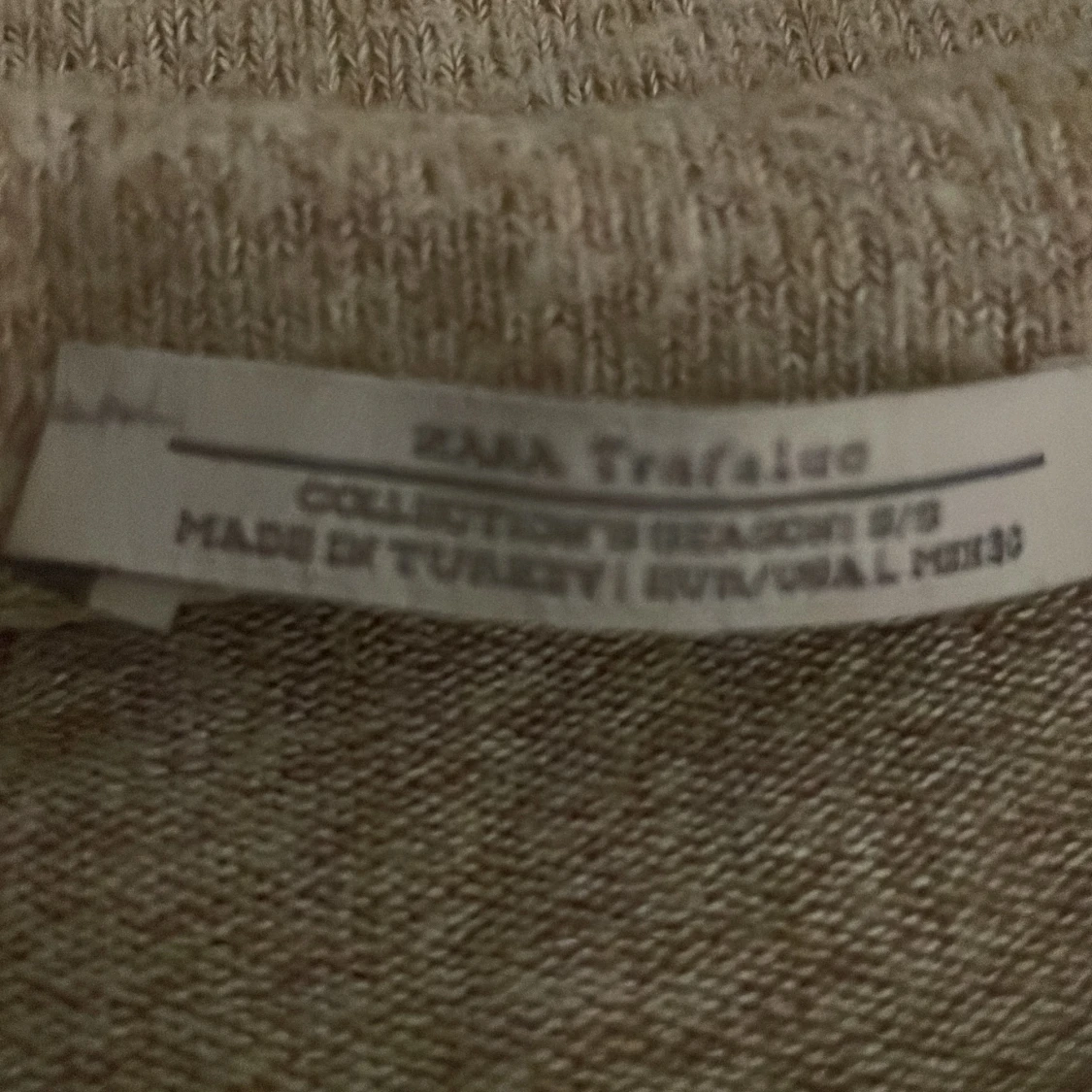 Tunn stickad tröja - 91