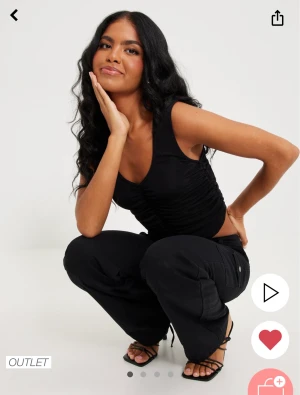 Linne från Nelly - Prislappen är kvar på, endast testad 😊