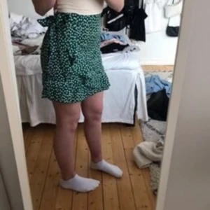 Kjol storlek s - En fin kjol som sitter lite lösare