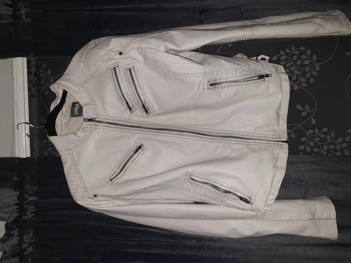 Livelo skinjacka - 90