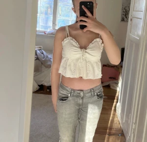 Linne  - Ett jätte gulligt linne ifrån newyorker som jag aldrig har andvänt hoppas ni är intresserade 