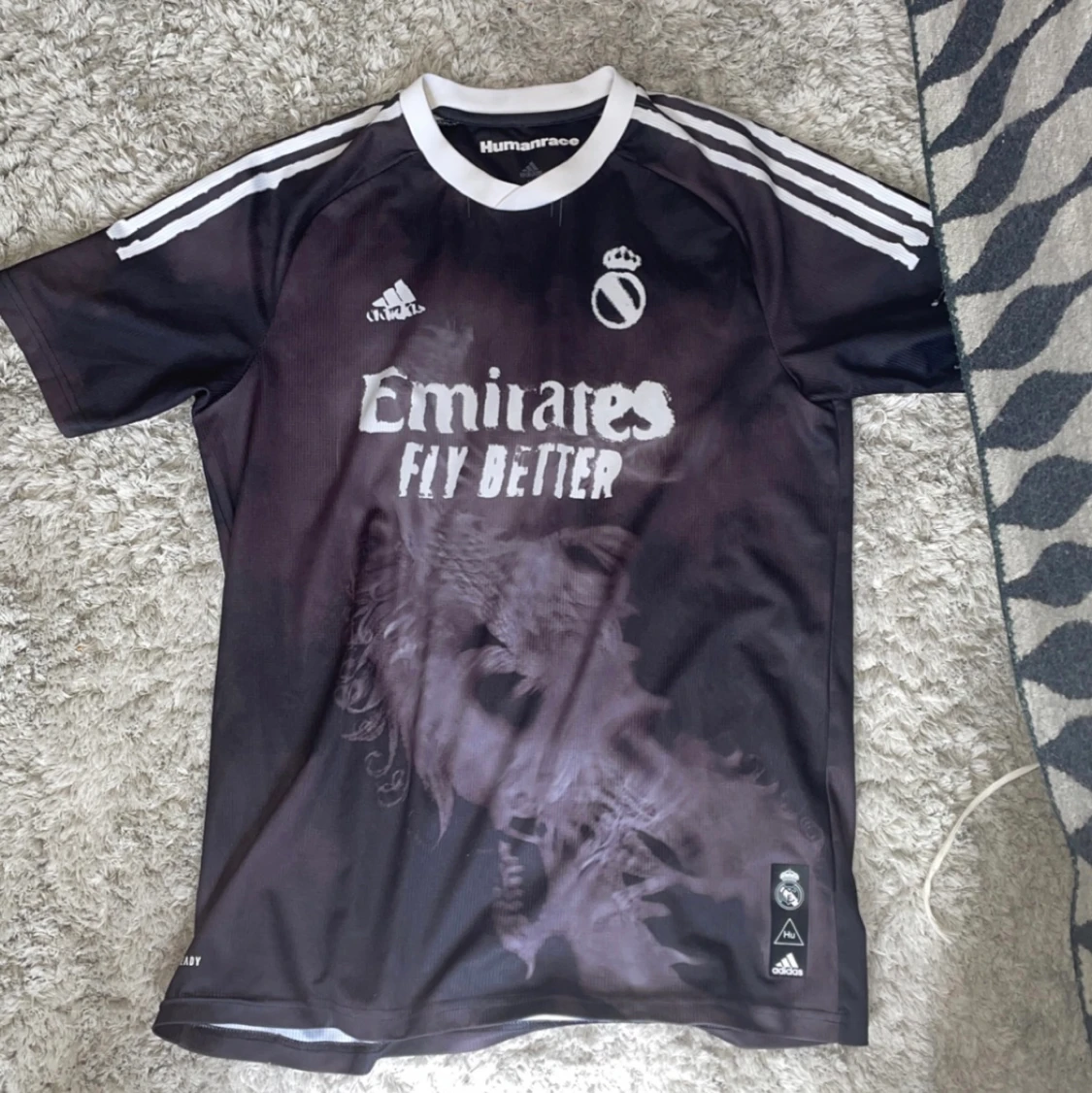 Real Madrid Human Race 20/21