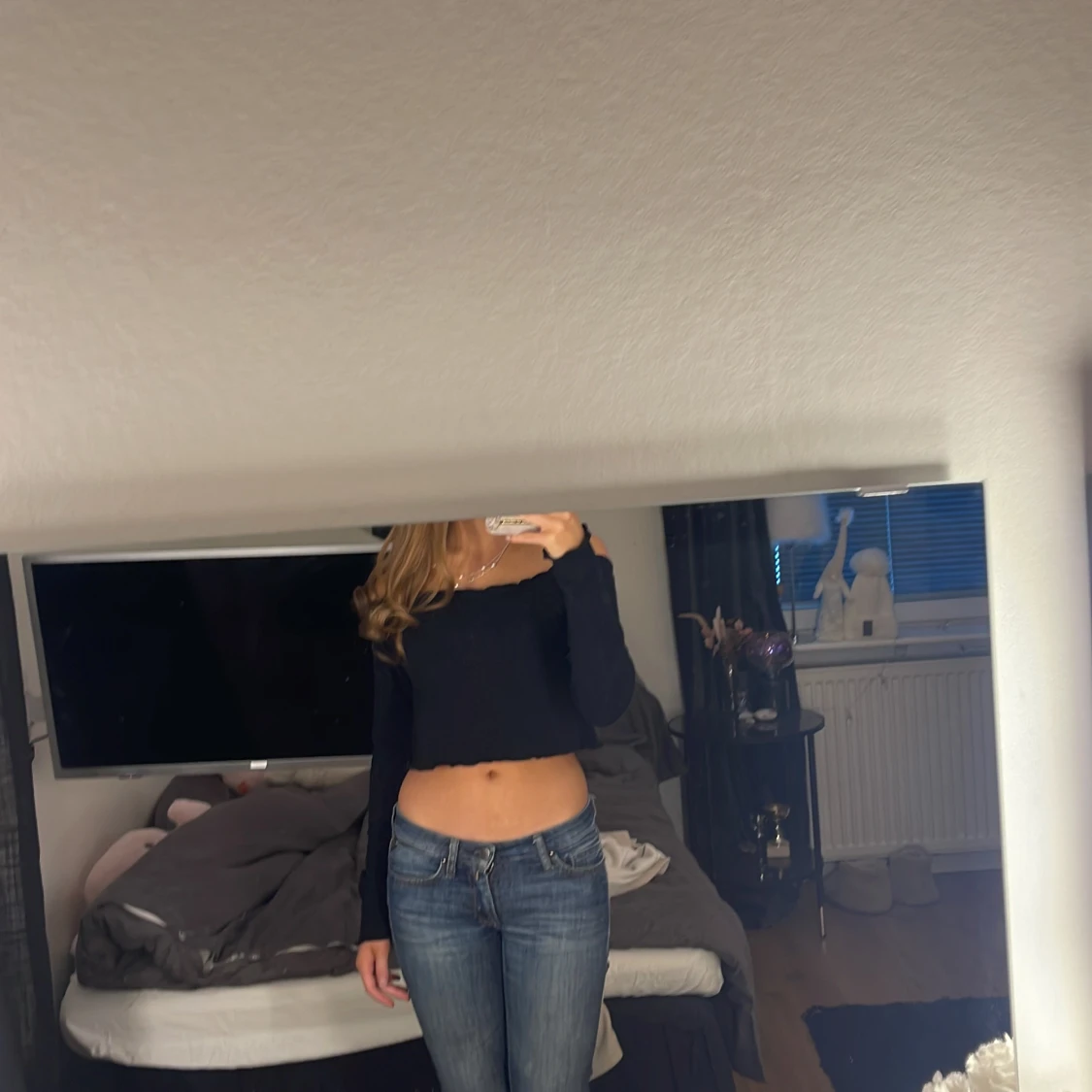 svart offshoulder tröja  - 90