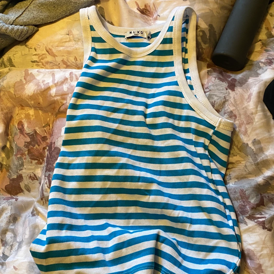 Linne från NA-KD - 90