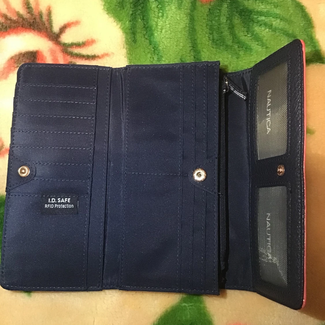 Helt ny plånbok - 91