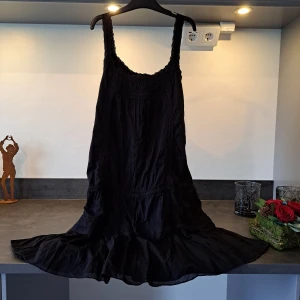 Svart klänning, 40 - 🌹 Fint skick 🌹