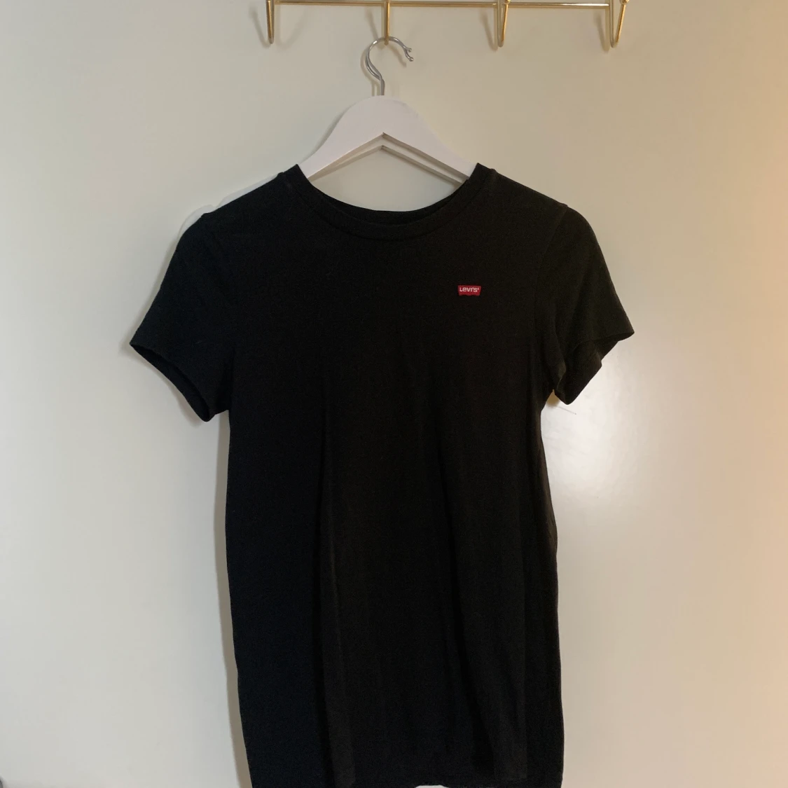 T-shirt svart Levis  - 90